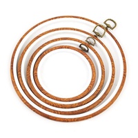 En gros Cercle à broder en bois vintage pour broderie et point de croix