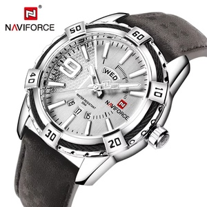 Montres de luxe sportives lumineuses NAVIFORCE 9117L pour hommes, affichage du jour et de la date, bracelet en cuir, étanches, montres à quartz pour hommes - Product Image 3