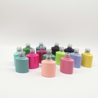 Bouteille de vernis à ongles en gel de style unique de bonne qualité avec logo personnalisé 10/12/15 ml avec bouchon à vis