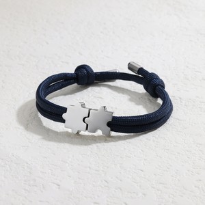 สร้อยข้อมือสแตนเลสสตีลชุบ PVD 18k แบบขายส่ง พร้อมจี้รูปจิ๊กซอว์ สร้อยข้อมือเชือกถักมิลานแบบทำมือสำหรับคู่รัก - Product Image 6