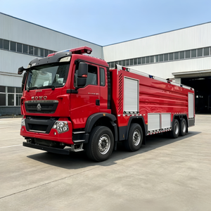 Camion de lutte contre l'incendie à eau/mousse 8*4, camion de <span class=keywords><strong>pompier</strong></span> avec pompe à incendie - Product Image 2