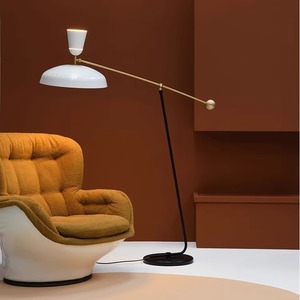 Lampadaire minimaliste moderne avec bras long et source lumineuse LED pour salon, chambre et bureau - Product Image 1