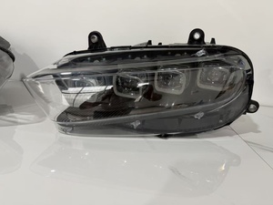 CARBON-SCHEINWERFER für <span class=keywords><strong>BUGATTI</strong></span> CHIRON 2015 - <span class=keywords><strong>2022</strong></span> - Product Image 4