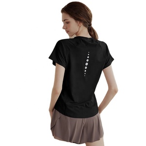 2024, camisetas deportivas ajustadas transpirables para mujer, ropa de Yoga de secado rápido, ropa deportiva de verano, camiseta informal de manga corta con cuello redondo - Product Image 1
