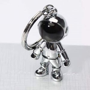 พวงกุญแจนักบินอวกาศโลหะสีสันสดใส 3 มิติ สำหรับตกแต่ง ขายส่ง - Product Image 3