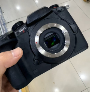 กล้องดิจิตอล Lumix DC-GH5 Mark II 6K มือสอง คุณภาพสูง กล้อง 20MP GH5 II - Product Image 4