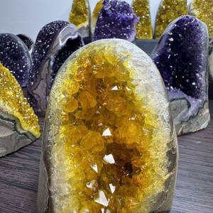 คริสตัลสีเหลืองสวยงามแบบขายส่ง - ของตกแต่งคริสตัลอเมทิสต์สไตล์โบฮีเมียนพร้อมประดับด้วยสีขาว - Product Image 2