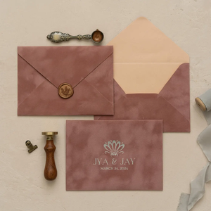 Enveloppes d'invitation en velours <span class=keywords><strong>de</strong></span> luxe faites à la main avec monogramme en feuille d'or pressée A7 |   C6 |   Enveloppe en velours vert foncé C5 - Product Image 3