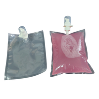 Sac thermoscellé de 1000ml Sachet d'emballage de désinfectant pour les mains Sac distributeur de liquide de savon flexible pour usage hôtelier