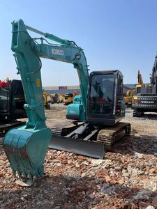 Excavatrices Kobelco SK75SR de 2023 ans au Japon utilisées avec le moteur d'origine 8 tonnes avec composant de moteur central à bas prix inclus - Product Image 3
