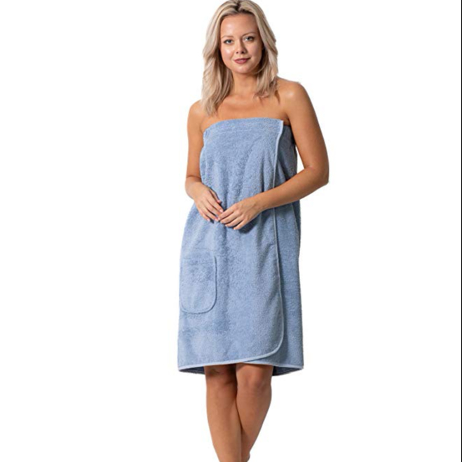 Женское махровое банное полотенце с регулируемой застежкой на липучке