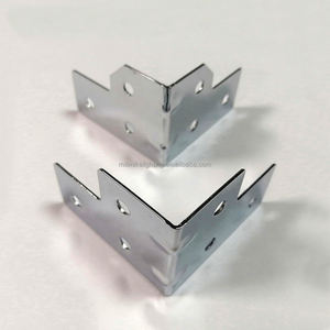 Chine fabriqué en usine Six trous gaufrage Angle orthèse estampage Angle orthèse pour boîte à outils Angle droit <span class=keywords><strong>Coin</strong></span> Code - Product Image 6