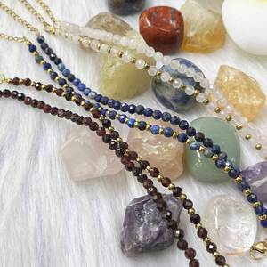 Bracelet en pierre naturelle avec perles de verre colorées, Sagesse et Clarté, Support de livraison directe, Suivi en temps réel - Product Image 5