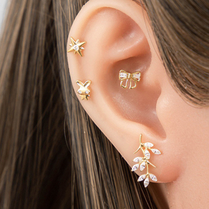 HENGSEN ASTM F136 Titane 16G Clou d'oreille à dos plat fileté intérieurement, motif Lune Étoile, pour piercing de lobe d'oreille, cartilage et hélix - Product Image 5