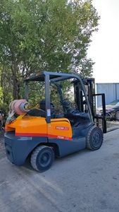 Chariot élévateur diesel TCM de 3,5 tonnes, 3,5 mètres, chariots élévateurs d'occasion de haute qualité à bas <span class=keywords><strong>prix</strong></span>, vente chaude de chariots élévateurs <span class=keywords><strong>japonais</strong></span> - Product Image 4