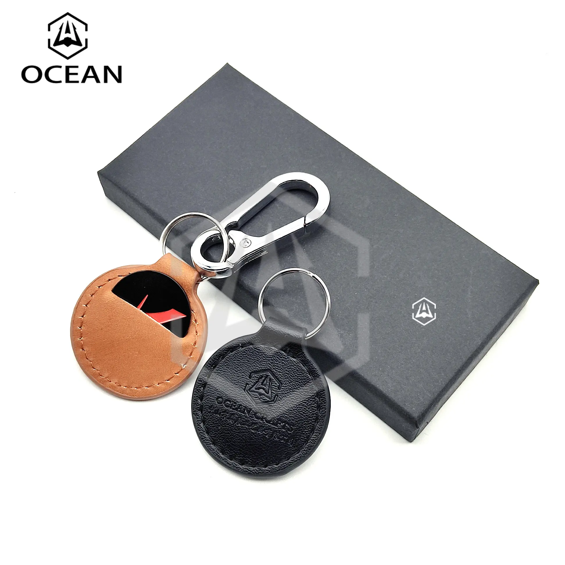 Custom Enamel Golf Ball Marker Customized Logo High Quality Embossed Genuine Leather case with Ball Marker