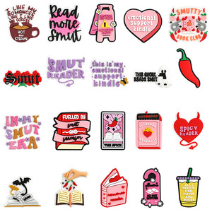 Adornos de PVC para Zapatos, de Goma Suave, con Diseño de Chile Picante, Removibles, DIY, para Amantes de los Libros, Accesorios para Zuecos y Pantuflas, Económicos - Product Image 2