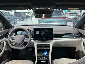 Autos Usados en Venta: BYD Song Plus 2025 DM-i Smart Drive 160KM Flagship, SUV de 5 Plazas con Tracción Delantera, Vehículo Híbrido de Nueva Energía - Product Image 3