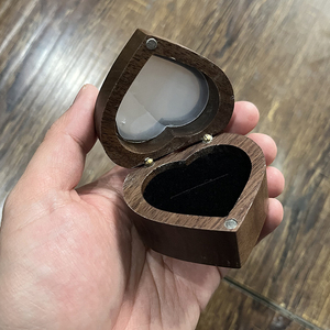 Scatola Porta Anelli in Legno a Forma di <span class=keywords><strong>Cuore</strong></span> con Coperchio Trasparente, Porta Anelli in Legno per Proposta di Matrimonio - Product Image 4