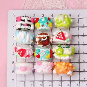 ลูกปัดอะคริลิคสีทาด้วยมือแบบ DIY ทำมือหลวมห่วงโซ่โทรศัพท์มือถือปากกาแขวนในรถยนต์ลูกปัดวาดมือน่ารัก - Product Image 3