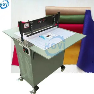 Tekstil kumaş kumaş şerit rulo bıçak kesici pembeleme makinesi zig zag renk örneği kumaş örnek kesme makinesi