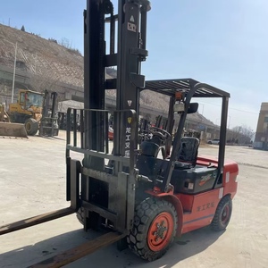 Chariot élévateur diesel d'<span class=keywords><strong>occasion</strong></span> Lonking 35, 35 tonnes, 3,5 tonnes - Garantie 1 an - Origine d'<span class=keywords><strong>occasion</strong></span> - Prix avantageux - Bon état - 95% neuf - Product Image 5