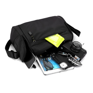 Tas selempang bahu pria desain kustom tas Messenger untuk pria - Product Image 6