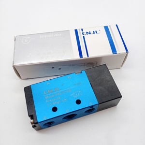 Série 4A200 – Pièce clé de commande pneumatique pilotée par air 5/2 et 5/3 pour systèmes pneumatiques - Product Image 1