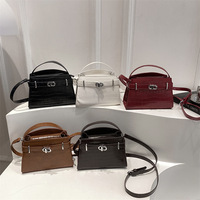 Sac à bandoulière pour femme en cuir PU à motif crocodile, nouveau sac à main à fermeture à clé, sac bandoulière pour femme