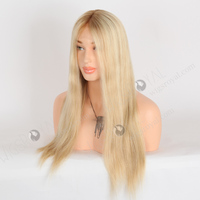 Perruque Lace Front longue blonde de 20 pouces indétectable cheveux européens lisses petite taille racines brunes pour les femmes caucasiennes