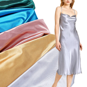 Vải <span class=keywords><strong>Polyester</strong></span> Satin Giá Cuộn Mỗi Mét 93 <span class=keywords><strong>Polyester</strong></span> 7 <span class=keywords><strong>Elastane</strong></span> Đen Poliester Đan Tracksuit Vải Dacron - Product Image 4