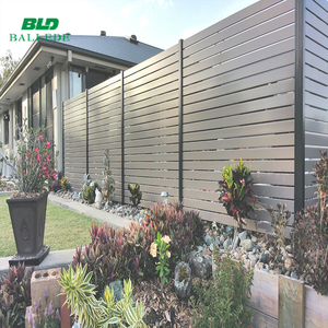 Moderno elegante sombra <span class=keywords><strong>de</strong></span> Sol <span class=keywords><strong>de</strong></span> aluminio <span class=keywords><strong>de</strong></span> ala <span class=keywords><strong>de</strong></span> grano <span class=keywords><strong>de</strong></span> madera puertas <span class=keywords><strong>de</strong></span> jardín y valla - Product Image 1