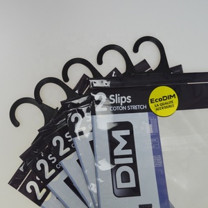 Recycelte Kleiderbügel-Verpackungstasche aus Kunststoff OPP PE Polybeutel mit Haken - Product Image 2