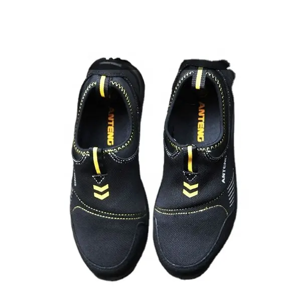 Durable Anti-Smash and Anti-Puncture Safety Shoes with Soft Elastic Canvas and Plastic Toe Cap