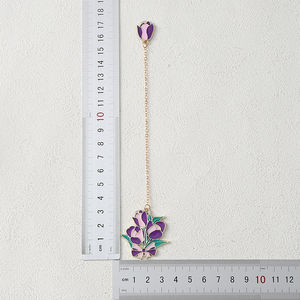 Segnalibro in Metallo Creativo a Forma di Fiore, Stile Cinese, con Nappa Pendente, Regalo per Studenti, Accessorio Scolastico in Ottone - Product Image 4
