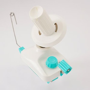 Avvolgitore Manuale per Gomitoli di Lana in Plastica Stile Semplice Fai-<span class=keywords><strong>da</strong></span>-te, Accessorio per Cucito e Lavorazione a Maglia, per Avvolgimento Base del Filato e Lavori di Cucito a Mano - Product Image 5