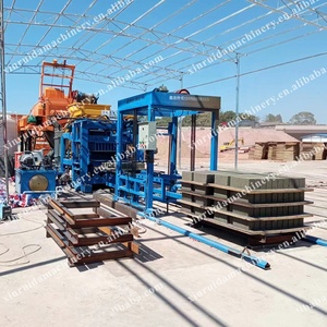 Kinh tế gạch rỗng Máy làm thủy lực xi măng gạch Máy lát khối làm Máy bán hàng <span class=keywords><strong>cameroon</strong></span> - Product Image 1