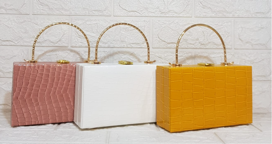 สีเหลือง