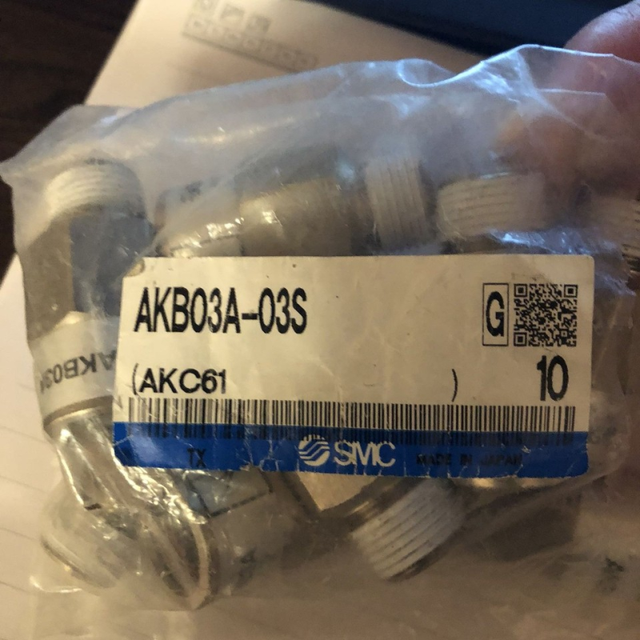 Sell Well in Stock 10PC AKB03A-03S Straight-through Check Spot Stock for Plc by DHL/UPS