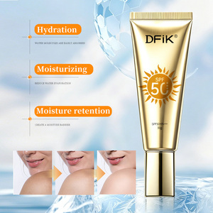 ครีมกันแดด SPF 50 ป้องกันรังสียูวี ไม่ทำให้หน้าขาวลอย ช่วยให้ผิวขาวกระจ่างใส ลดเลือนริ้วรอย รับผลิตแบรนด์ส่วนตัว (OEM) ครีมกันแดดสำหรับผิวหน้า - Product Image 5