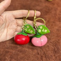 Porte-clés grenouille en cuir véritable fait main, breloque de sac, pendentif grenouille mignon de dessin animé, ornement, accessoire de mode pour enfants, cadeau pour les amoureux des animaux