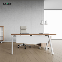 Bureau de direction convertible contemporain en bois de haute qualité, mobilier commercial au design minimaliste, écologique et modulaire, facile à assembler