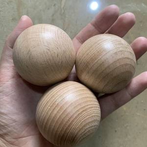 Boule d'artisanat en bois de 10mm boules rondes en bois non finies pour bricolage Art artisanat fabrication de bijoux projets de conception de bâtiment - Product Image 2