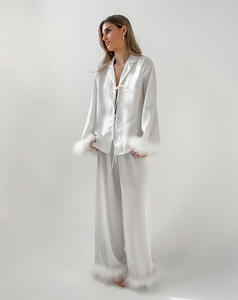 <span class=keywords><strong>Pijama</strong></span> <span class=keywords><strong>de</strong></span> poliéster para mujer, conjunto largo con <span class=keywords><strong>piel</strong></span> sintética, Conjunto <span class=keywords><strong>de</strong></span> <span class=keywords><strong>pijama</strong></span> <span class=keywords><strong>de</strong></span> verano súper suave - Product Image 3