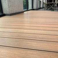 Plancher de terrasse en composite bois-plastique extrudé anti-UV écologique, imperméable, terrasse extérieure en WPC