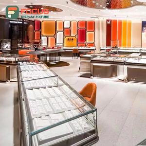 Vitrine en verre avec éclairage LED moderne, comptoir à bijoux en bois, étagères de présentation de bijoux haut de gamme de luxe - Product Image 4