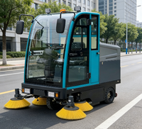 Balayeuse de voirie électrique compacte et mini avec moteur, pompe de nettoyage à entraînement par engrenages, 6 heures de fonctionnement continu, réservoir d'eau et de déchets