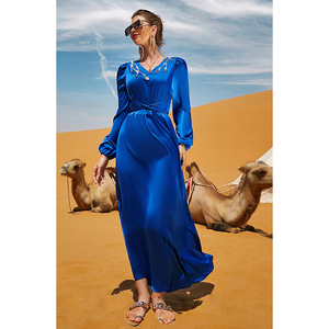 Nuovo arrivo <span class=keywords><strong>abito</strong></span> <span class=keywords><strong>lungo</strong></span> con scollo <span class=keywords><strong>a</strong></span> V blu stile medio oriente corte <span class=keywords><strong>abito</strong></span> <span class=keywords><strong>a</strong></span> <span class=keywords><strong>maniche</strong></span> <span class=keywords><strong>lunghe</strong></span> - Product Image 1