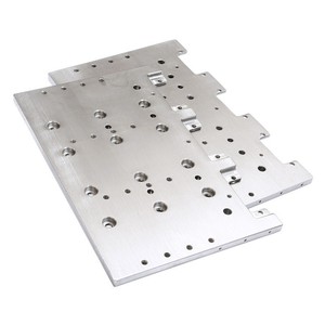 Plaque en alliage d'aluminium usinée CNC, pièce personnalisée, tolérance 0,1, finition de surface - Product Image 2