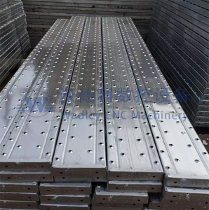 เครื่องขึ้นรูปแผ่นพื้นเหล็กชุบสังกะสีสำหรับทำไม้พักนั่งแบบม้วน - Product Image 6